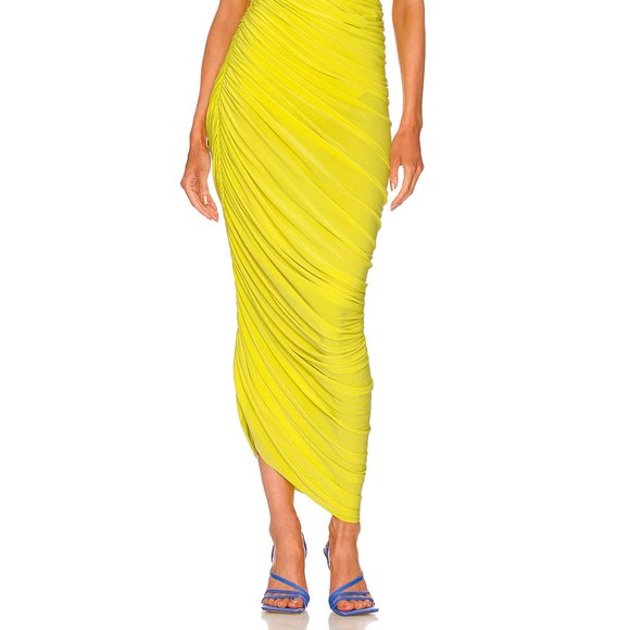 NORMA KAMALI Diana Gown One-Shoulder Dress In Starfruit - Picture 2 of 7